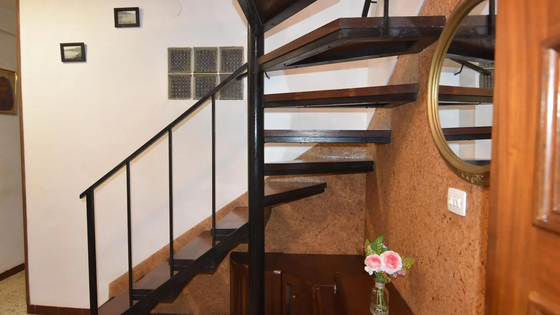 Rnet - Castell Trinitat Apartment Roses