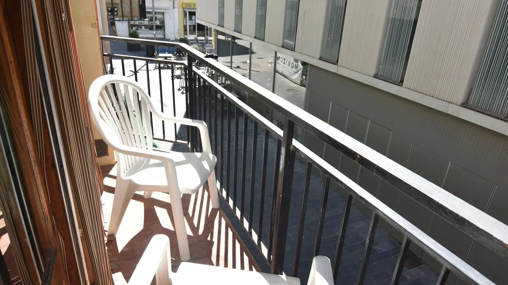 Rnet - Castell Trinitat Apartment Roses